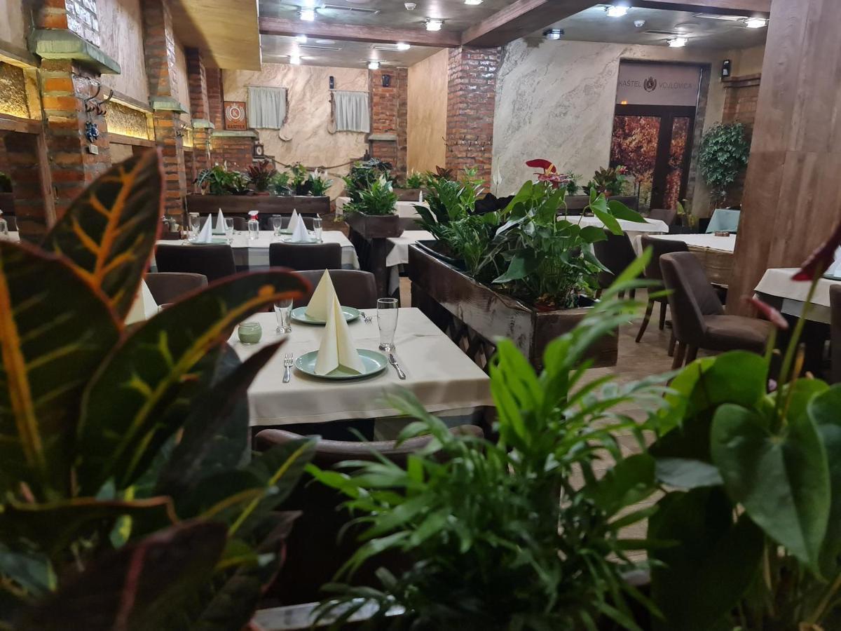 Каштел Pancevo Hotel Eksteriør billede