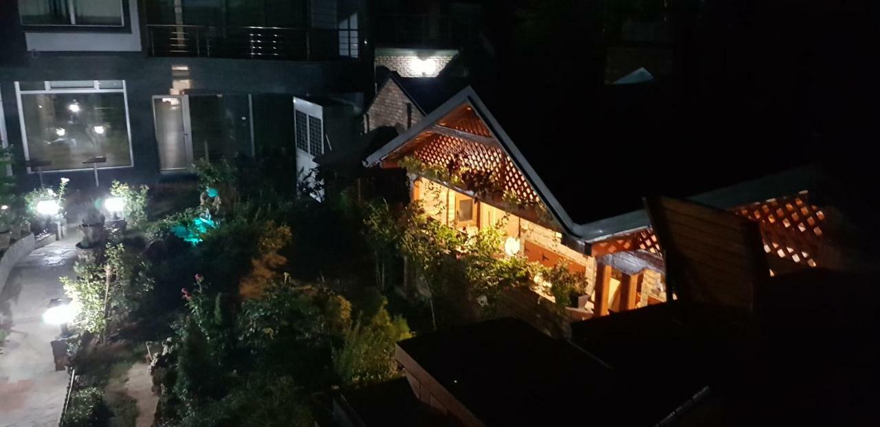 Каштел Pancevo Hotel Eksteriør billede